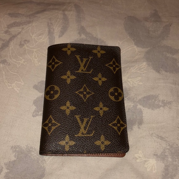 Louis Vuitton Other - Louis Vuitton Passport Holder